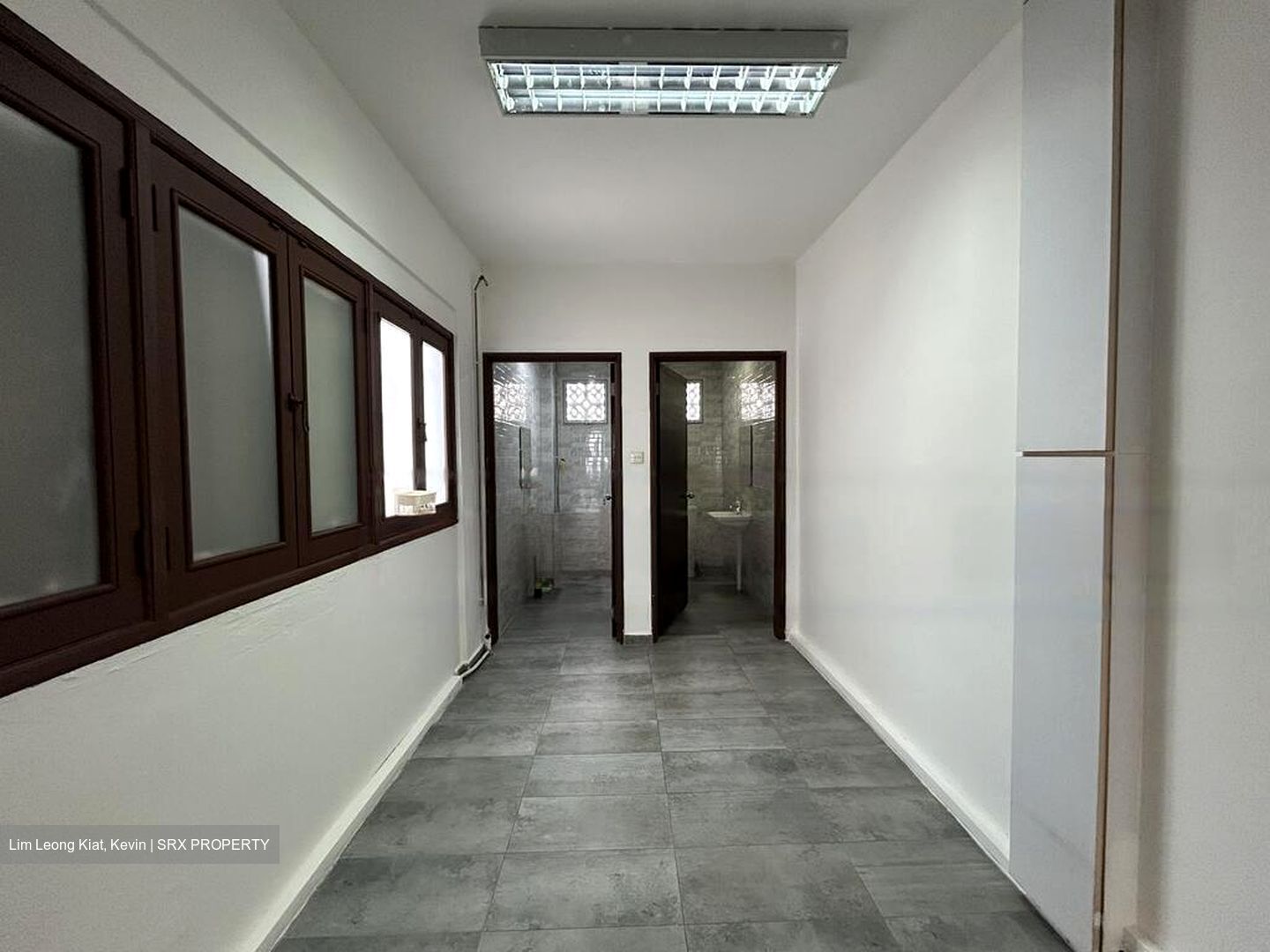 Capitagreen (D1), Office #475555421